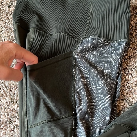 Lululemon Women's Size 6 High Times Pant Luxtreme (Mesh) Jazzy Gator Green - Picture 9 of 11